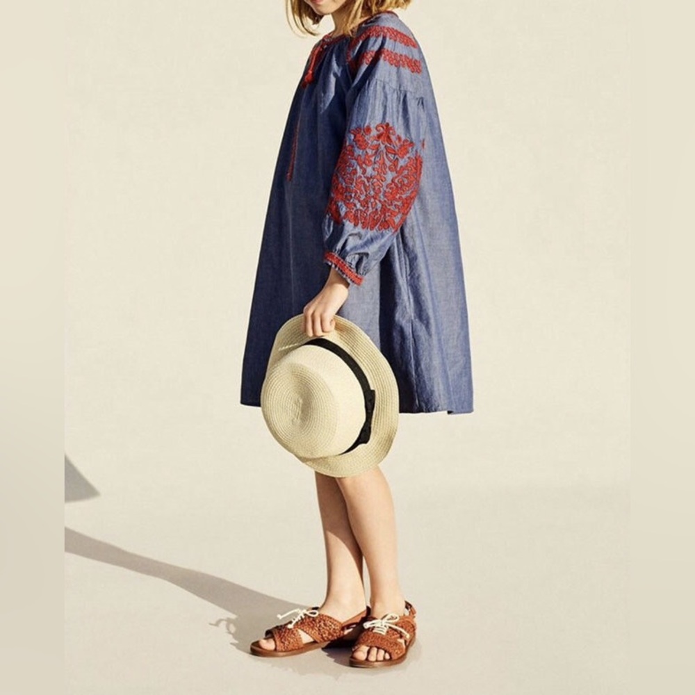 Zara girls boho style chambray dress with pockets Size 7